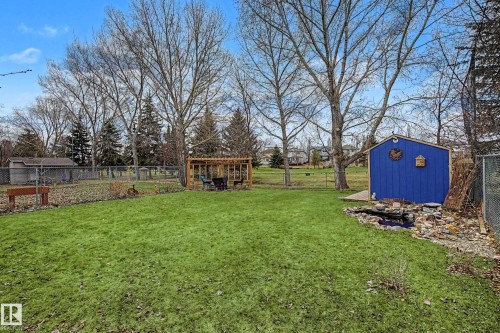 2056 Brennan Crescent, Edmonton, AB - Outdoor