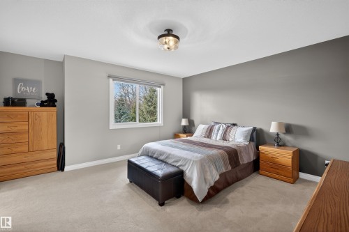 3353 Hilton Crescent, Edmonton, AB - Indoor Photo Showing Bedroom