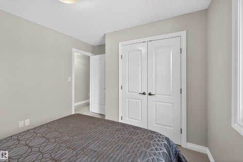 3353 Hilton Crescent, Edmonton, AB - Indoor Photo Showing Bedroom