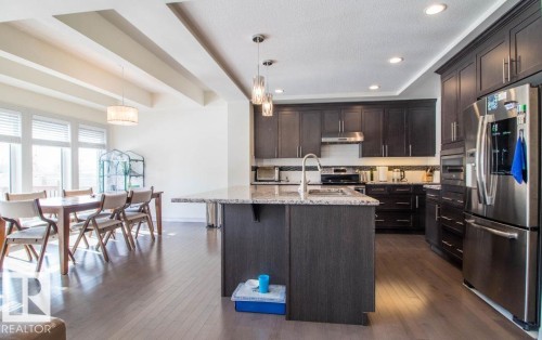13855 143 Avenue, Edmonton, AB - Indoor Photo Showing Kitchen With Stainless Steel Kitchen With Upgraded Kitchen