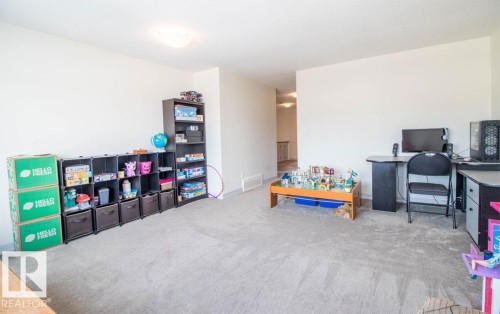 13855 143 Avenue, Edmonton, AB - Indoor