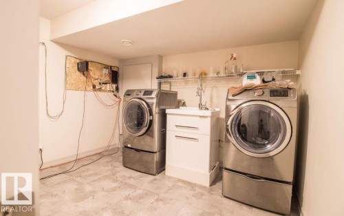 13855 143 Avenue, Edmonton, AB - Indoor Photo Showing Laundry Room