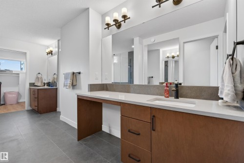 9 Nettle Crescent, St. Albert, AB - Indoor Photo Showing Bathroom