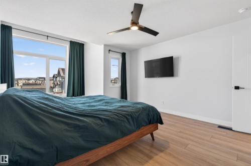 9 Nettle Crescent, St. Albert, AB - Indoor Photo Showing Bedroom