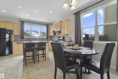 103 Griesbach Road, Edmonton, AB - Indoor Photo Showing Dining Room