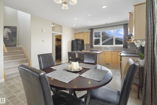 103 Griesbach Road, Edmonton, AB - Indoor Photo Showing Dining Room