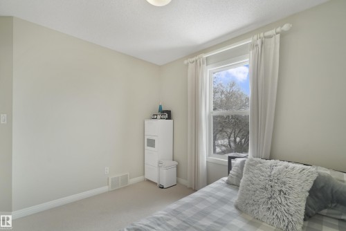 103 Griesbach Road, Edmonton, AB - Indoor Photo Showing Bedroom