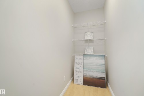 103 Griesbach Road, Edmonton, AB - Indoor