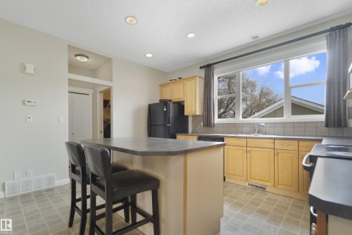 103 Griesbach Road, Edmonton, AB - Indoor