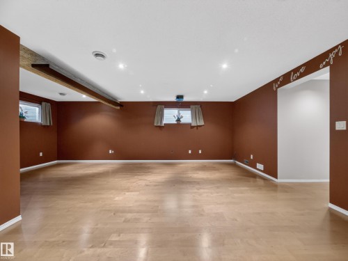 7912 10 Avenue, Edmonton, AB - Indoor