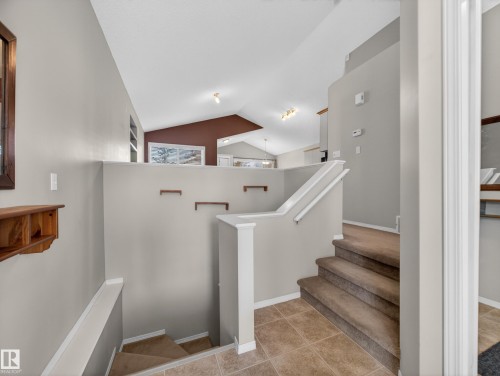 7912 10 Avenue, Edmonton, AB - Indoor Photo Showing Other Room