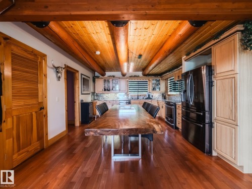 213 Lakeshore Drive, Rural Athabasca County, AB - Indoor Photo Showing Dining Room