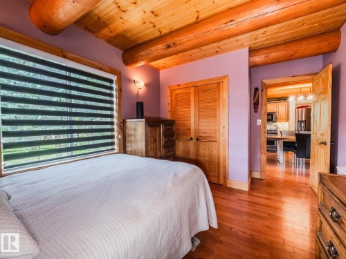 213 Lakeshore Drive, Rural Athabasca County, AB - Indoor Photo Showing Bedroom