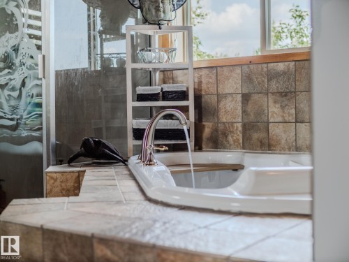 213 Lakeshore Drive, Rural Athabasca County, AB - Indoor