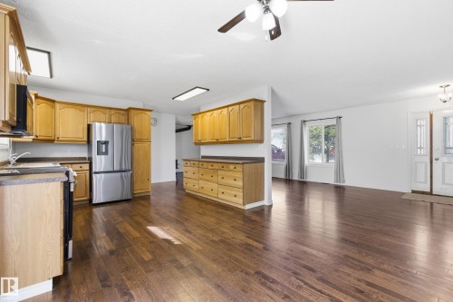 5319 49 Avenue, Onoway, AB - Indoor Photo Showing Kitchen With Stainless Steel Kitchen