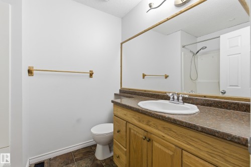 5319 49 Avenue, Onoway, AB - Indoor Photo Showing Bathroom