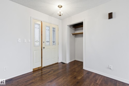 5319 49 Avenue, Onoway, AB - Indoor Photo Showing Other Room