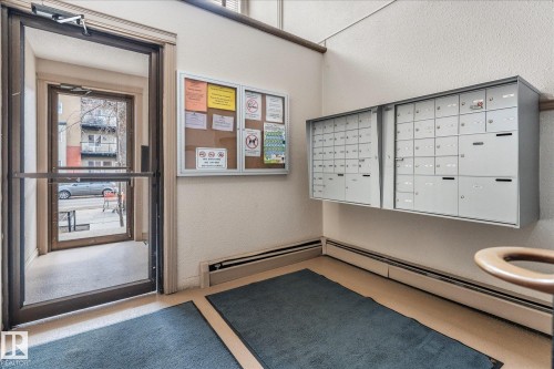 308 10520 80 Avenue, Edmonton, AB - Indoor Photo Showing Other Room