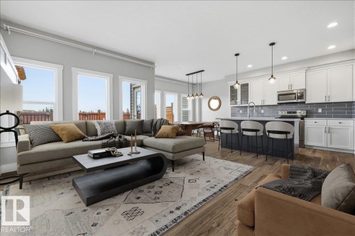 88 Tribute Common, Spruce Grove, AB - Indoor Photo Showing Living Room