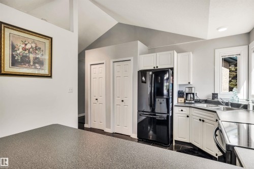 11239 12 Avenue, Edmonton, AB - Indoor Photo Showing Kitchen With Double Sink