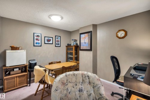 11239 12 Avenue, Edmonton, AB - Indoor Photo Showing Office