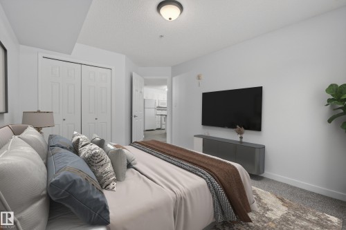 #113 13625 34 St Nw, Edmonton, AB - Indoor Photo Showing Bedroom