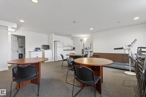 #113 13625 34 St Nw, Edmonton, AB - Indoor