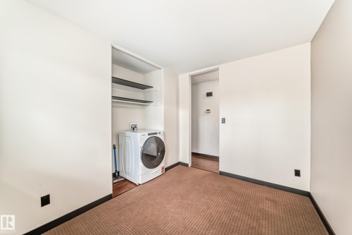 8608 37 Avenue, Edmonton, AB - Indoor Photo Showing Laundry Room