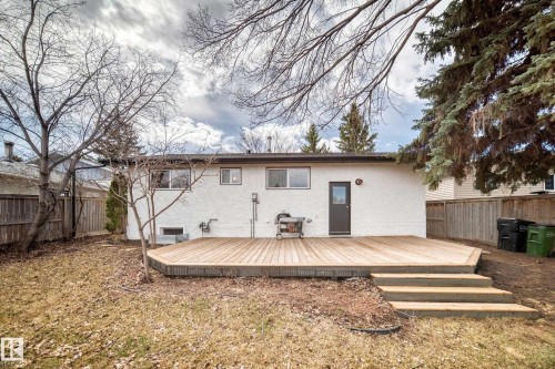 8608 37 Avenue, Edmonton, AB - Outdoor