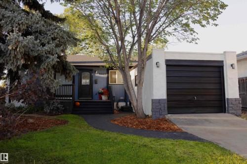 8608 37 Avenue, Edmonton, AB - Outdoor