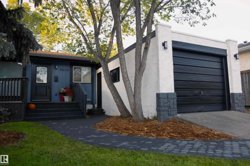 8608 37 Avenue, Edmonton, AB - Outdoor