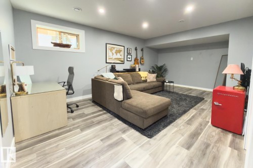 12846 204 Street, Edmonton, AB - Indoor