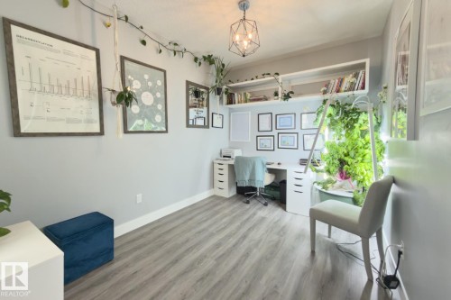 12846 204 Street, Edmonton, AB - Indoor