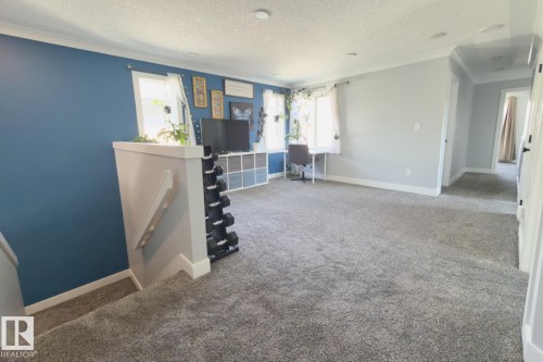 12846 204 Street, Edmonton, AB - Indoor