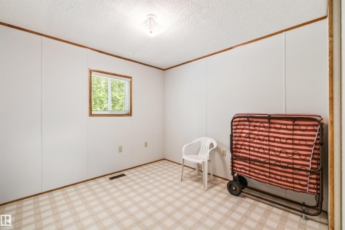 33 59316 Range Rd 54, Rural Barrhead County, AB - Indoor Photo Showing Other Room