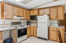 33 59316 Range Rd 54, Rural Barrhead County, AB  - Indoor Photo Showing Kitchen 