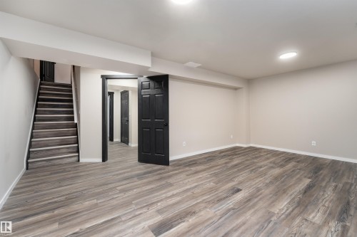 6484 King Wynd, Edmonton, AB - Indoor