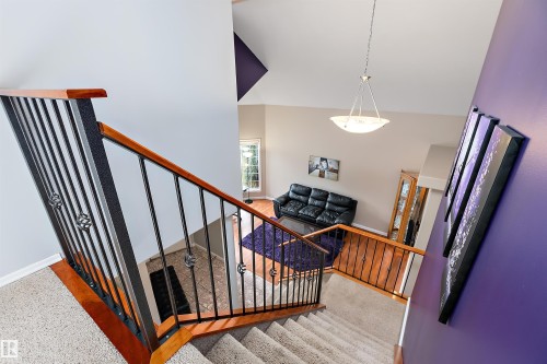 873 Ryan Pl, Edmonton, AB - Indoor Photo Showing Other Room