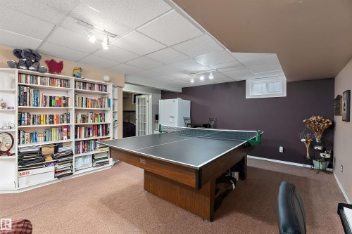 873 Ryan Pl, Edmonton, AB - Indoor Photo Showing Other Room