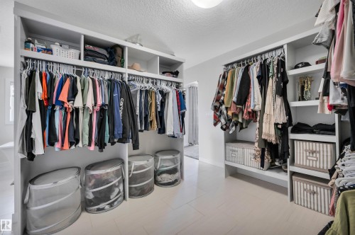 17632 77 Street, Edmonton, AB - Indoor With Storage