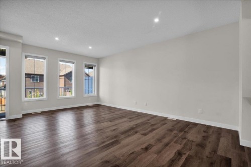 28 1051 Graydon Hill Bv, Edmonton, AB - Indoor Photo Showing Other Room