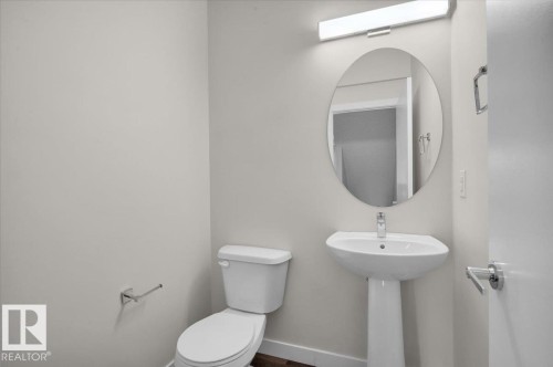 28 1051 Graydon Hill Bv, Edmonton, AB - Indoor Photo Showing Bathroom