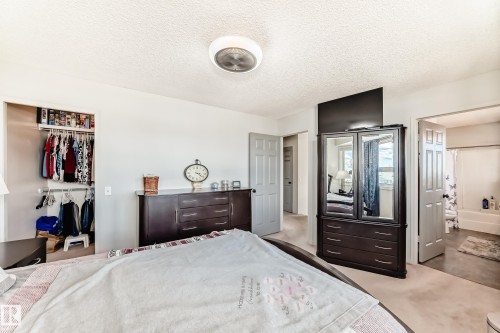 84 Jefferson Road, Edmonton, AB - Indoor Photo Showing Bedroom