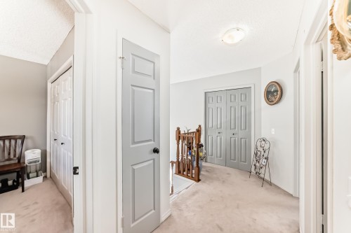 84 Jefferson Road, Edmonton, AB - Indoor Photo Showing Other Room