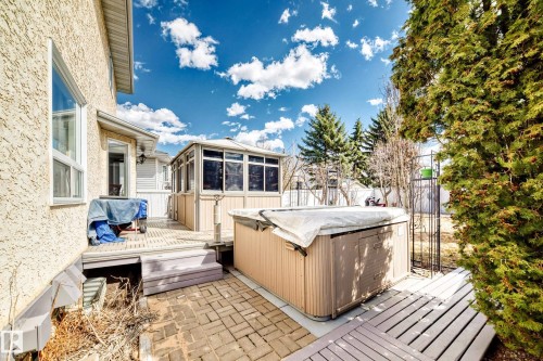84 Jefferson Road, Edmonton, AB - Outdoor With Deck Patio Veranda