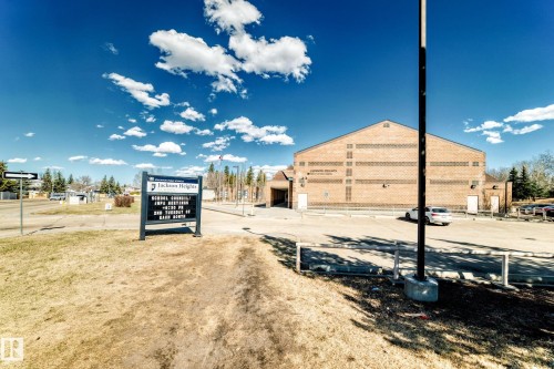 84 Jefferson Road, Edmonton, AB - Outdoor With View