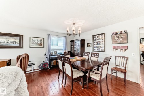 84 Jefferson Road, Edmonton, AB - Indoor Photo Showing Dining Room