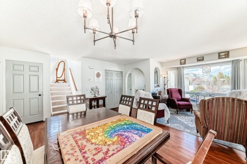 84 Jefferson Road, Edmonton, AB - Indoor Photo Showing Dining Room