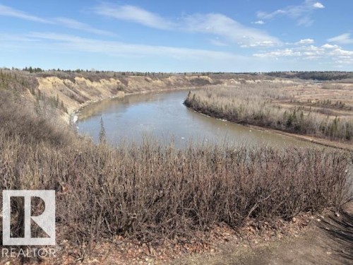 241 Darlington Crescent, Edmonton, AB 