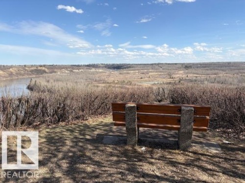 241 Darlington Crescent, Edmonton, AB 